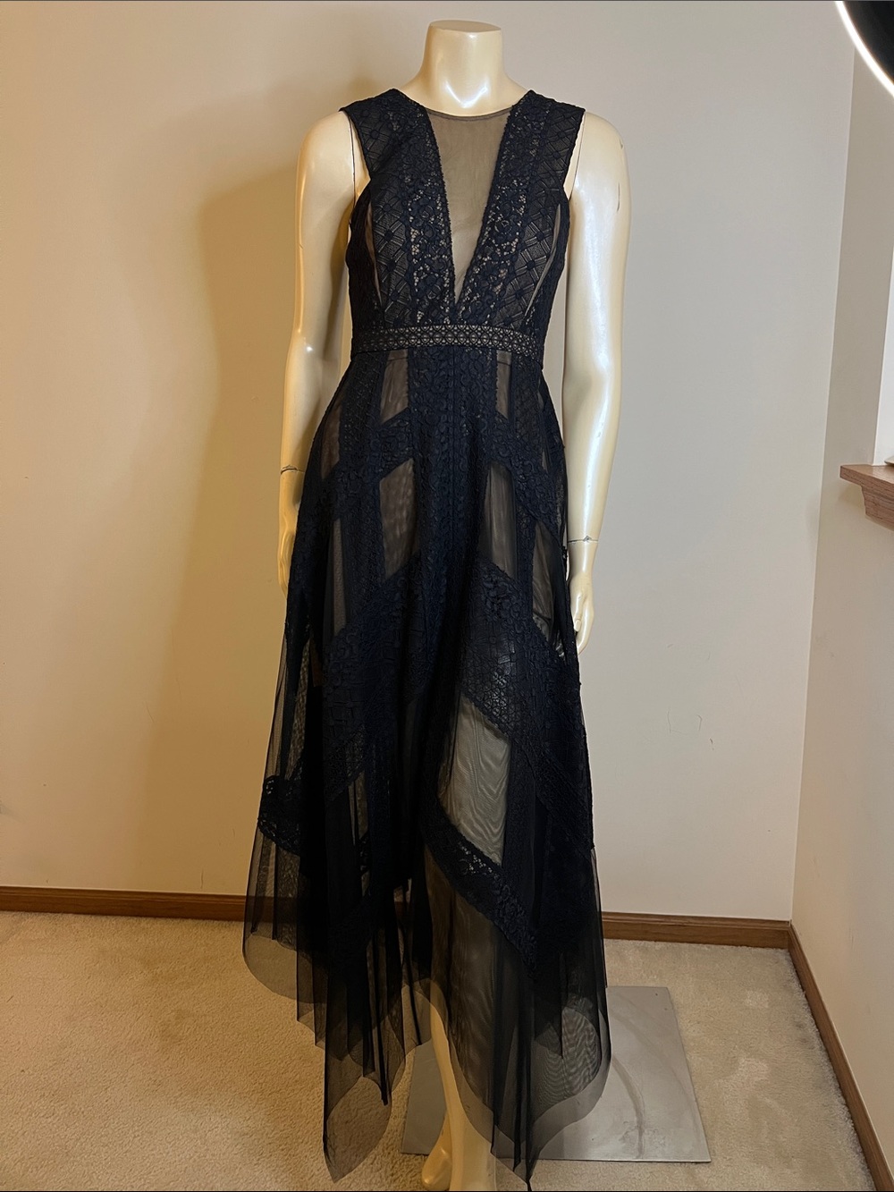 ❤️ BCBGMAXAZRIA ANDI Black Mesh Lace Dress